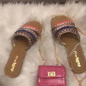 Sadie’s Cute Sandals